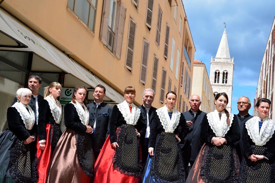 Predstavljanje svečane zadarske pučke nošnje, foto: Iva Perinčić Predstavljanje svečane zadarske pučke nošnje, foto: Iva Perinčić