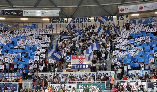 Dekor Tornada, KK Zadar – KK Bosna