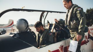 U Zemuniku letačku obuku započelo osam omanskih polaznika