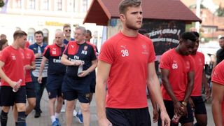 Legendarni Thierry Henry i juniori FC Arsenala prošetali Zagrebom, Photo: Patrik Maček/PIXSELL Legendarni Thierry Henry i juniori FC Arsenala prošetali Zagrebom, Photo: Patrik Maček/PIXSELL