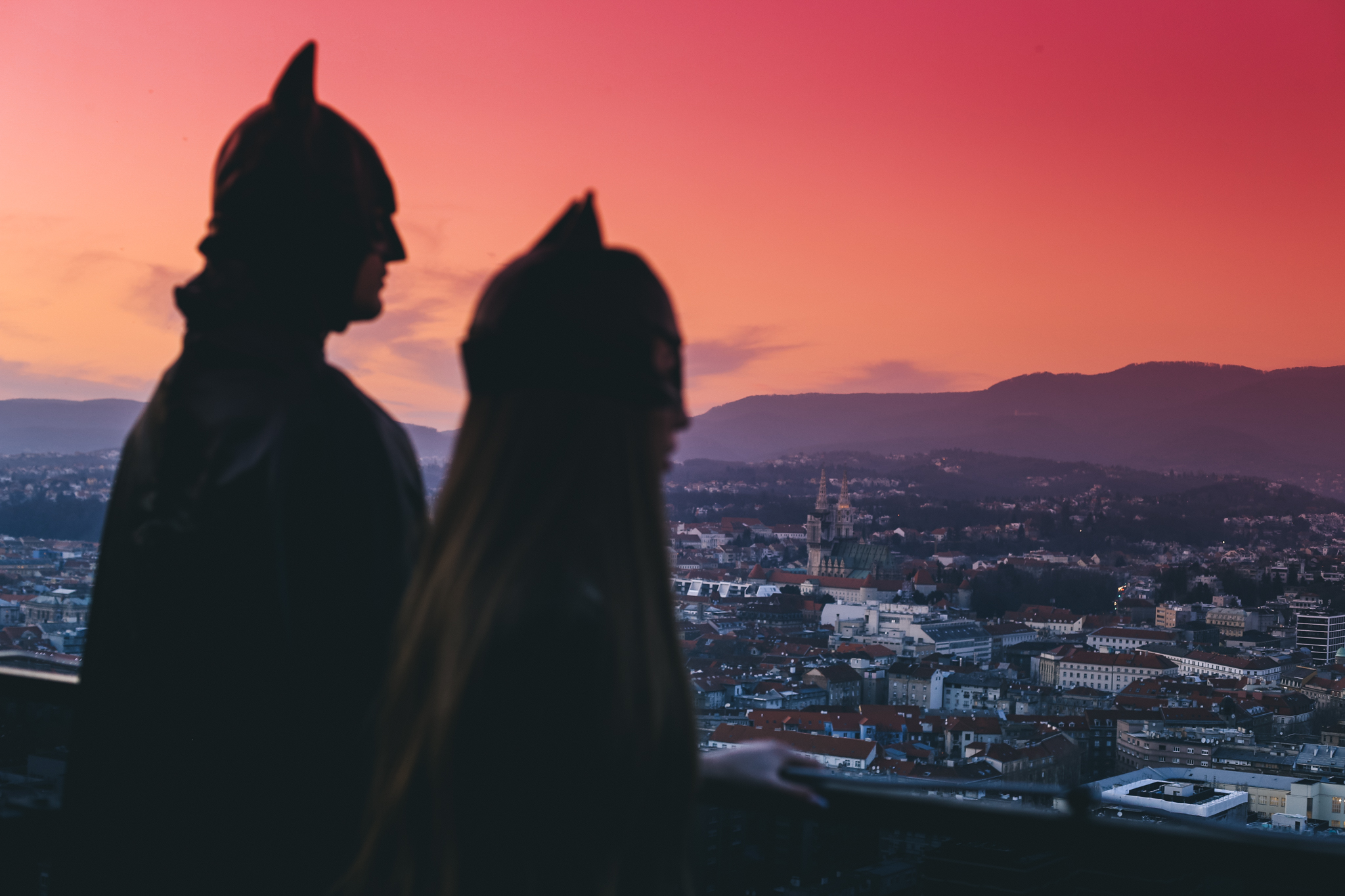 Pogledajte kako je sinoć Zagreb postao Gotham City Pogledajte kako je sinoć Zagreb postao Gotham City