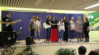 OŠ Stanovi- humanitarni klapski koncert