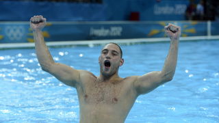 London, 120812.
Vaterpolo Arena.
Hrvatska muska vaterpolo reprezentacija igra finalnu utakmicu protiv Italije tijekom Olimpijskih Igara u Londonu.
Na fotografiji: Hrvatska je osvojila zlatnu medalju, Paulo Obradovic.
Foto: Drago Sopta / CROPIX London, 120812.
Vaterpolo Arena.
Hrvatska muska vaterpolo reprezentacija igra finalnu utakmicu protiv Italije tijekom Olimpijskih Igara u Londonu.
Na fotografiji: Hrvatska je osvojila zlatnu medalju, Paulo Obradovic.
Foto: Drago Sopta / CROPIX