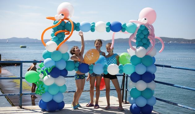 Bazen Kolovare: Meta feštica od balona i prvi Balloon jump