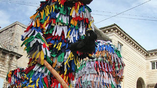 Povorka karnevalske skupine “Sovinjski pusti”