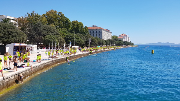Sasvim osoban doživljaj – 10. dm Millennium Jump sa zadarske rive. Foto: Mladen Malik Barba Sasvim osoban doživljaj – 10. dm Millennium Jump sa zadarske rive. Foto: Mladen Malik Barba