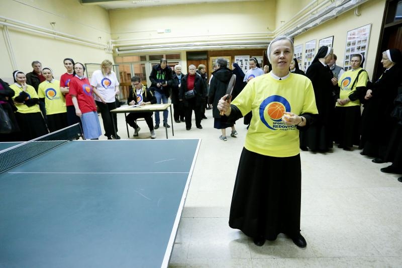 Zagreb: Sportske igre redovnica u OŠ Mato Lovrak. Photo: Goran Jakus/PIXSELL
