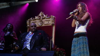 Image 996165 (auto) Image 996165 (auto)