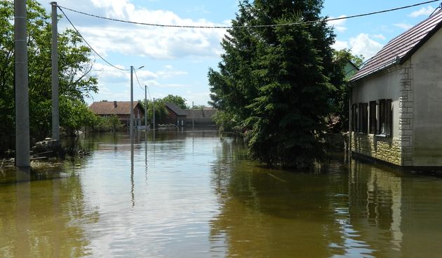 Život se polako vraća i u Rajevo Selo, foto: vecernji.hr
