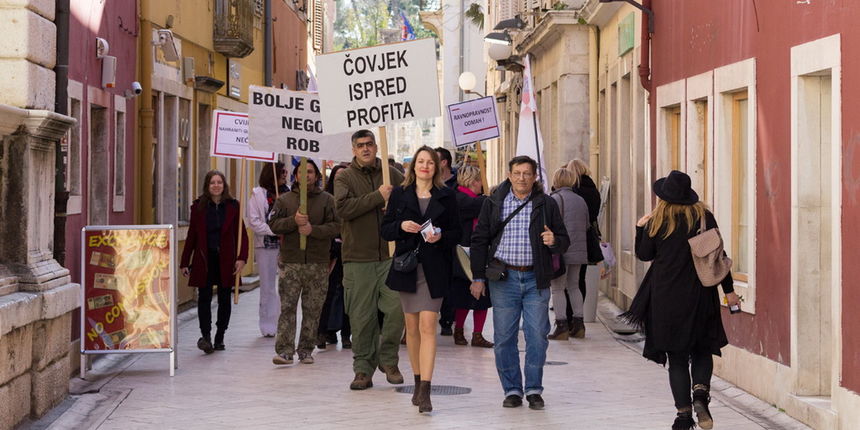 Marjana Botić. Đir po gradu 8. ožujka 2017.