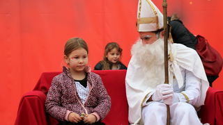 Sveti Nikola darivao mališane na Viru, Krampus bez posla Sveti Nikola darivao mališane na Viru, Krampus bez posla