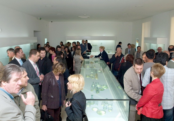 Muzej Antickog stakla, svecano otvaranje 5.5.2009.