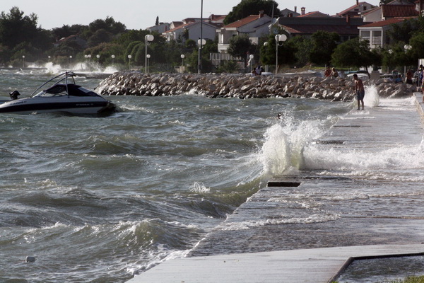 Tramontana u Diklu 18. srpnja 2009, Foto: Mladen Malik