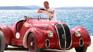 Zadar, 050612.
Oldtimer Rally “2Fast4You” na relaciji Ancona – Makarska – Dubrovnik – Zadar – Split odrzava se od 1. – 7. lipnja 2012. godine u organizaciji talijanske agencije “Solo Croazia” . Danas su sudionici rallya svoje limene ljubimce u posljepodne