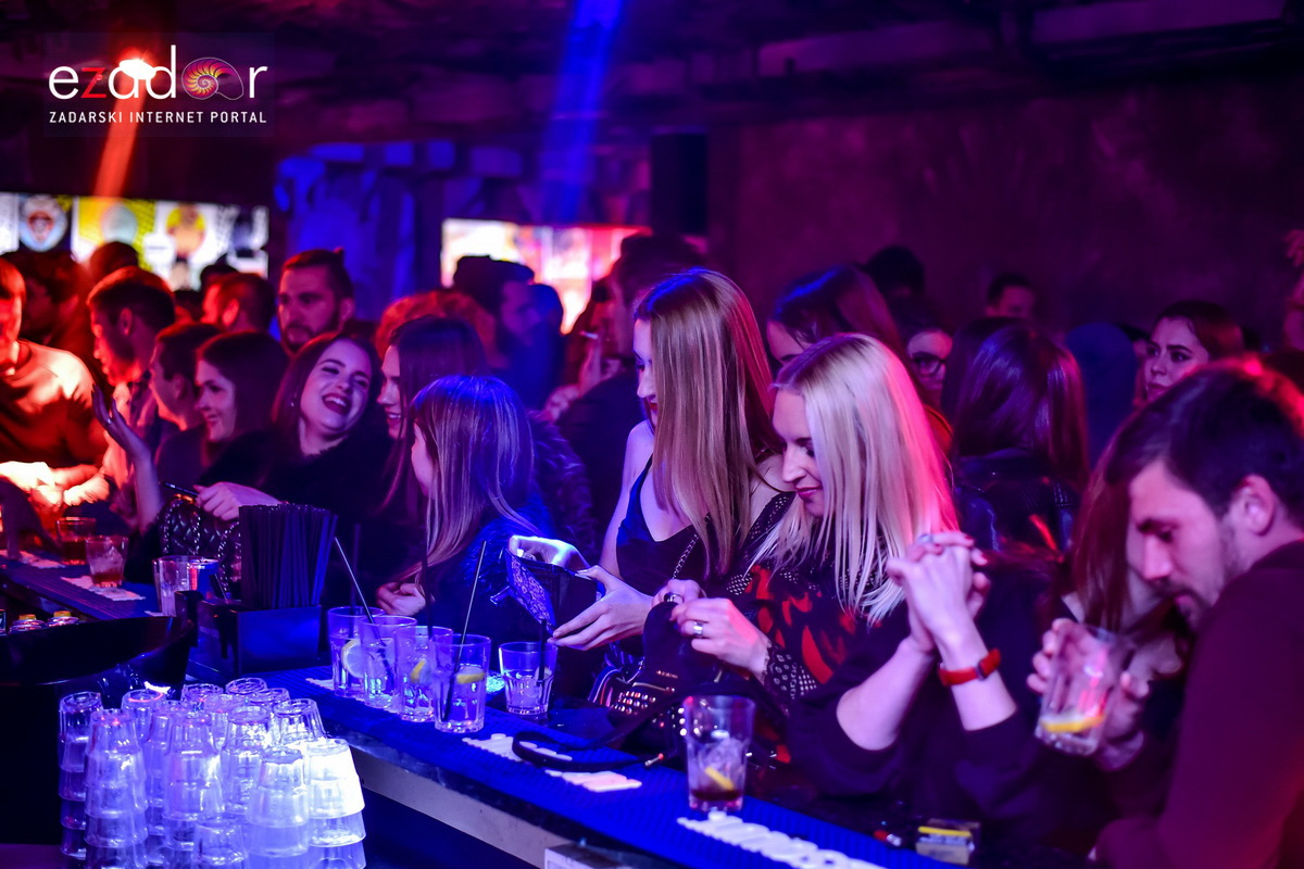 Saturday in the Club with DJ Leggero @ Svarog Bar