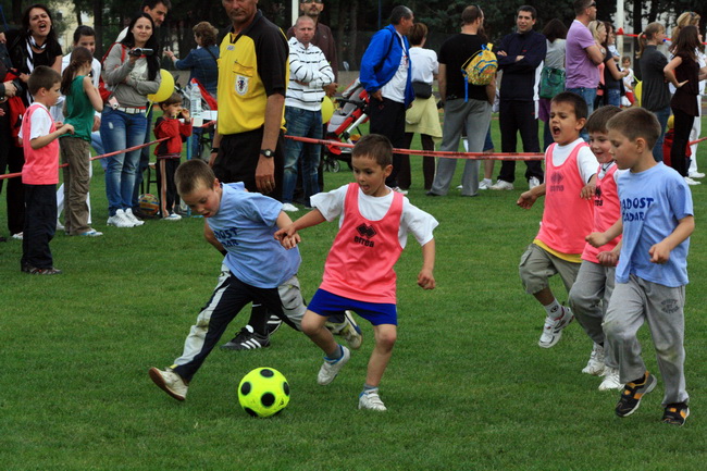 9. Olimpijski festival djecjih vrtica Zadarske zupanije: Nogometni turnir djevojcica i djecaka