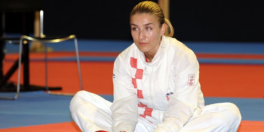 7.5.2009., Zagreb – Posljednji trening hrvatske reprezentacije u Ledenoj dvorani Doma sportova pred Europsko prvenstvo u karateu. Jelena Kovacevic. Photo: Goran Stanzl/Vecernji list 7.5.2009., Zagreb – Posljednji trening hrvatske reprezentacije u Ledenoj dvorani Doma sportova pred Europsko prvenstvo u karateu. Jelena Kovacevic. Photo: Goran Stanzl/Vecernji list