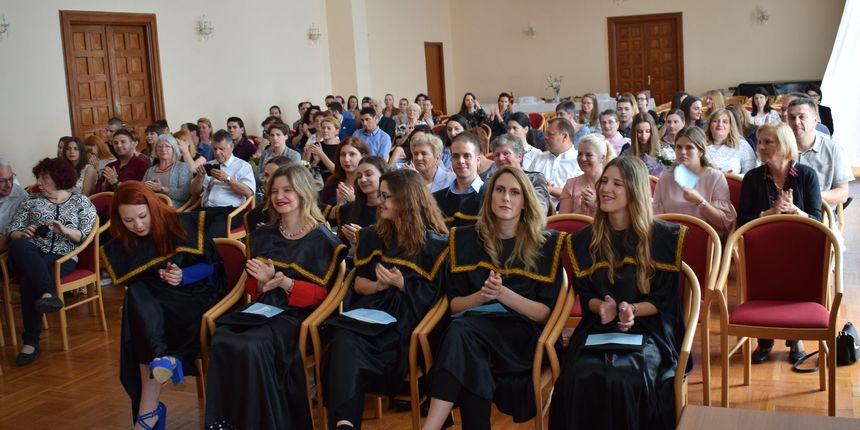 Promovirana deseta generacija prvostupnica i prvostupnika Odjela za talijanistiku Promovirana deseta generacija prvostupnica i prvostupnika Odjela za talijanistiku