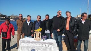 Dan žena, Bleke i konji