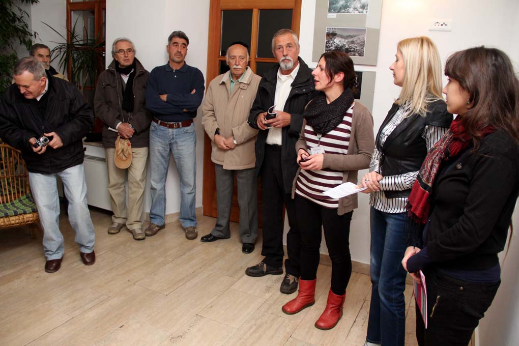 Otvorenje izložbe “Otočni fotografi”, foto: Iva Perinčić