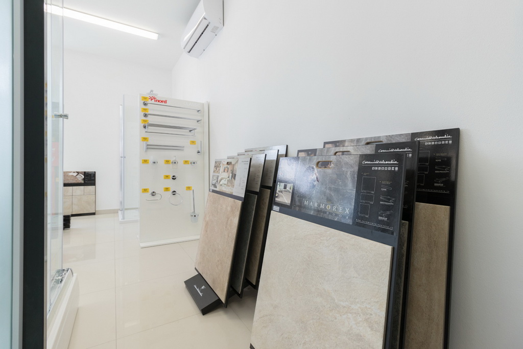 Vrhunska ponuda sanitarija i keramičkih pločica po nevjerojatnim cijenama u novootvorenoj trgovini “Latrina”