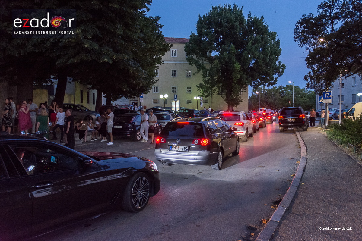 59. Glazbene večeri u sv. Donatu: Orkestar Epoque i gitarist Krešimir Bedek @ Crkva sv. Nikole