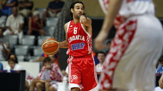 Zadar, 220810
Dvorana Kresimira Cosica.
Trece kolo Svjetskog kupa, kosarkaska utakmica izmedju reprezentacija Hrvatska i Rusija.
Na slici: Igrac Hrvatske Marko Popovic.
Foto: Jure Miskovic / CROPIX Zadar, 220810
Dvorana Kresimira Cosica.
Trece kolo Svjetskog kupa, kosarkaska utakmica izmedju reprezentacija Hrvatska i Rusija.
Na slici: Igrac Hrvatske Marko Popovic.
Foto: Jure Miskovic / CROPIX