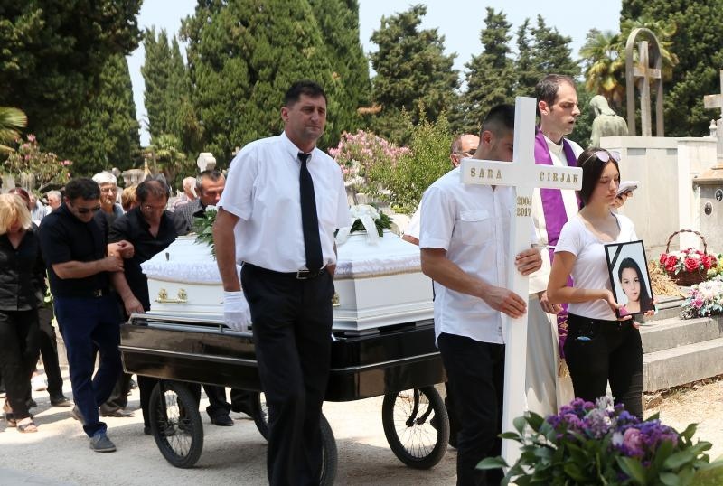 Na zadarskom Gradskom groblju na posljednji počinak ispraćena Sara Čirjak