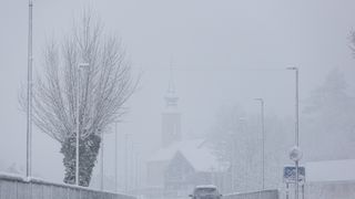 Đir snijegom prekrivenim Gračacom, 25. siječnja 2021. Đir snijegom prekrivenim Gračacom, 25. siječnja 2021.