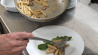 Dan pastrve u Restoranu Kornat 7. prosinca 2011., Foto: Vedran Penga