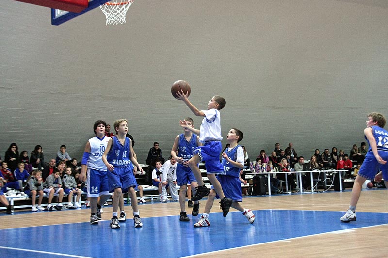 Image 1093983 (auto)