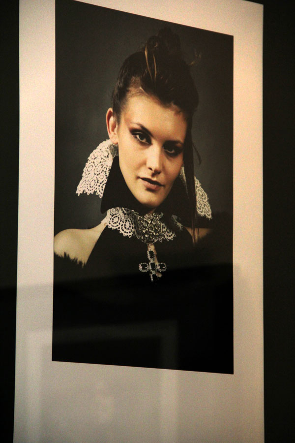 U Galeriji umjetnina predstavljeni “Porterti” Željka Karavide, foto: ezadar U Galeriji umjetnina predstavljeni “Porterti” Željka Karavide, foto: ezadar