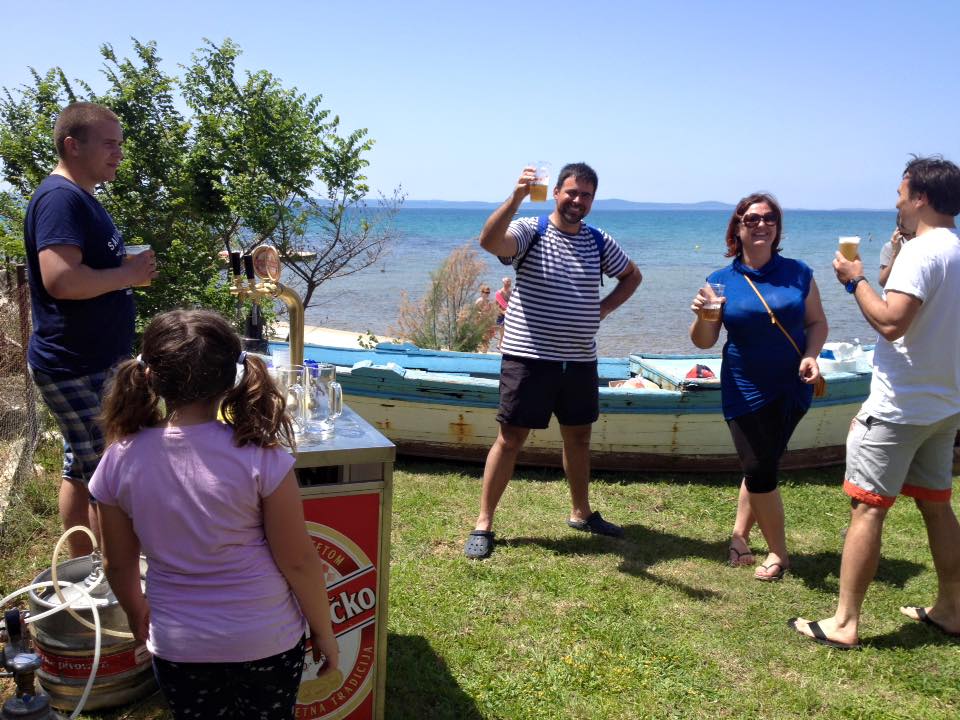 Plava čistka: Eko akcija “Učinimo Privlaku privlačnijom” Plava čistka: Eko akcija “Učinimo Privlaku privlačnijom”