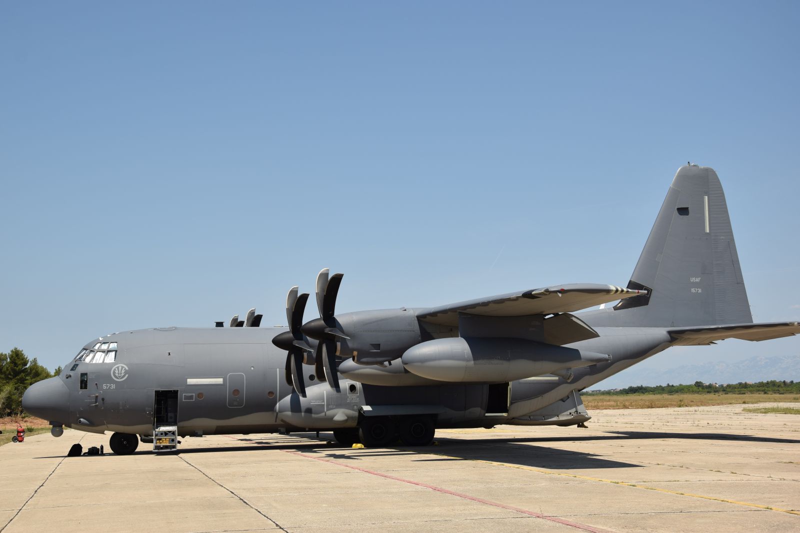 Američka posada MC-130 stigla u vojnu bazu Zemunik Američka posada MC-130 stigla u vojnu bazu Zemunik