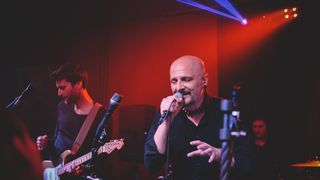 Image 378725 (auto) Image 378725 (auto)