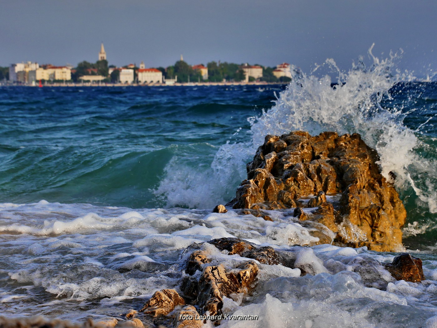 Valovi na Puntamici kroz objektiv Leonarda Kvarantana