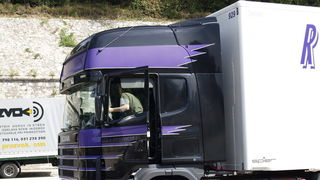 OLYMPUS DIGITAL CAMERA OLYMPUS DIGITAL CAMERA