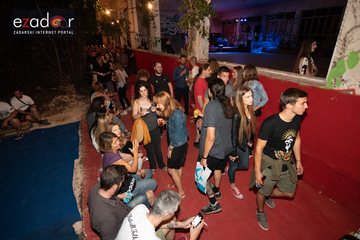 KvartArt 2018.: Art buvljak & koncert Nipplepeoplea