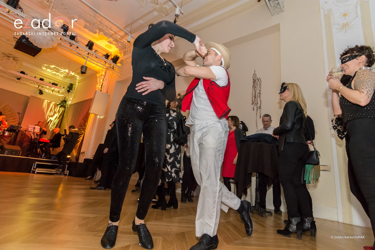 Karneval u Kneževoj palači: Salsa Sandunga i biranje najbolje maske Karneval u Kneževoj palači: Salsa Sandunga i biranje najbolje maske