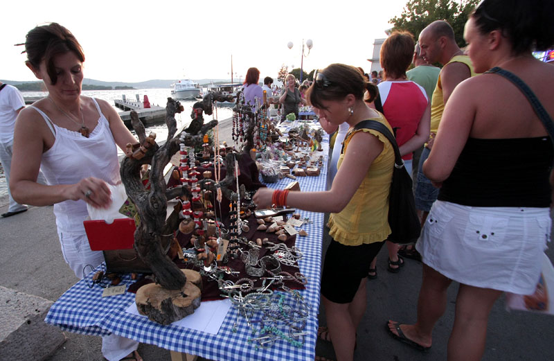 Biograd: Večer starih zanata i rukotvorina (foto: Marin Gospić)