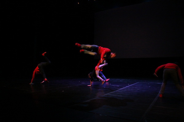 HNK Zadar: 5. Zadarski plesni festival u organizaciji Plesne udruge Gesta okupio je više od 260 plesača HNK Zadar: 5. Zadarski plesni festival u organizaciji Plesne udruge Gesta okupio je više od 260 plesača