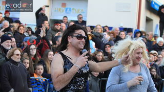 Maškarana povorka Velike Bake u Murteru