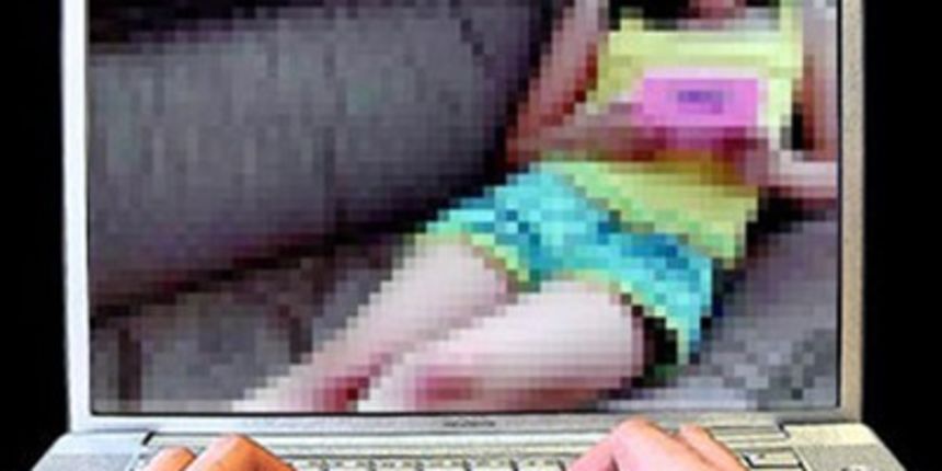 Pedofilija na internetu (Foto: Tportal.hr) Pedofilija na internetu (Foto: Tportal.hr)