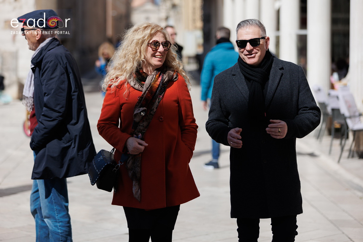 Đir po gradu, subotnja špica 19. ožujka 2022. Đir po gradu, subotnja špica 19. ožujka 2022.