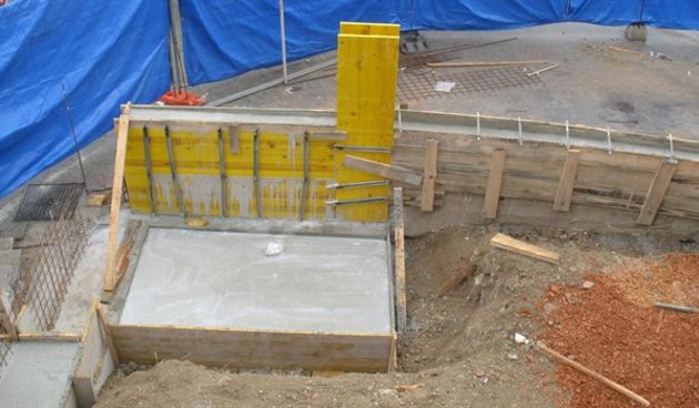 Prvi potez protivnika Tuđmanova spomenika u Splitu, foto: građanska inicijativa, ostale fotografije