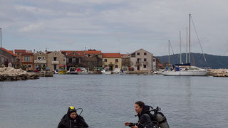 Ekološka akcija čišćenja podmorja u Bibinjama, foto: Leo Banić Ekološka akcija čišćenja podmorja u Bibinjama, foto: Leo Banić