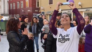 Image 380747 (auto) Image 380747 (auto)