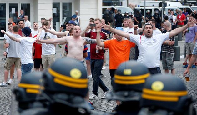 Navijački neredi u Marseilleu, foto: Hina