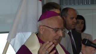 OLYMPUS DIGITAL CAMERA OLYMPUS DIGITAL CAMERA