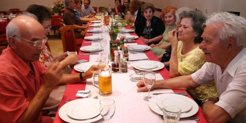 Image 1202559 (auto) Image 1202559 (auto)